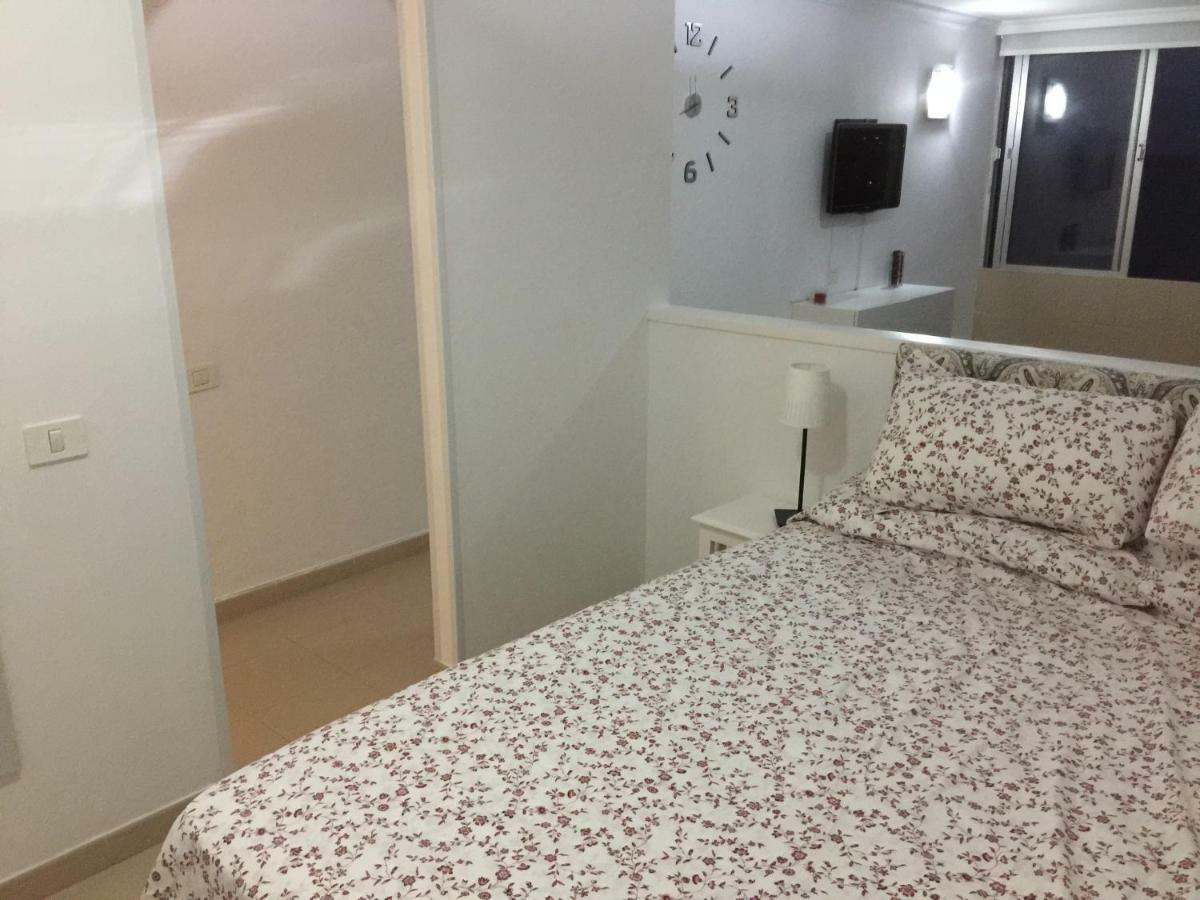 Ocean Breeze San Agustin Apartment Ngoại thất bức ảnh