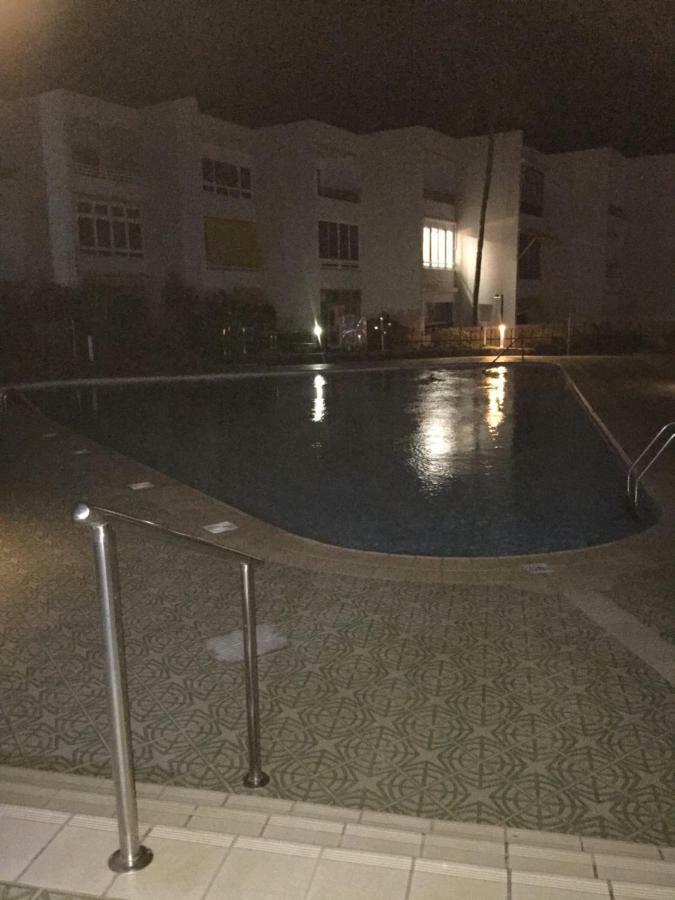 Ocean Breeze San Agustin Apartment Ngoại thất bức ảnh